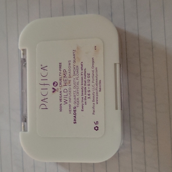 Pacifica Eyeshadow pallette - Picture 2 of 3